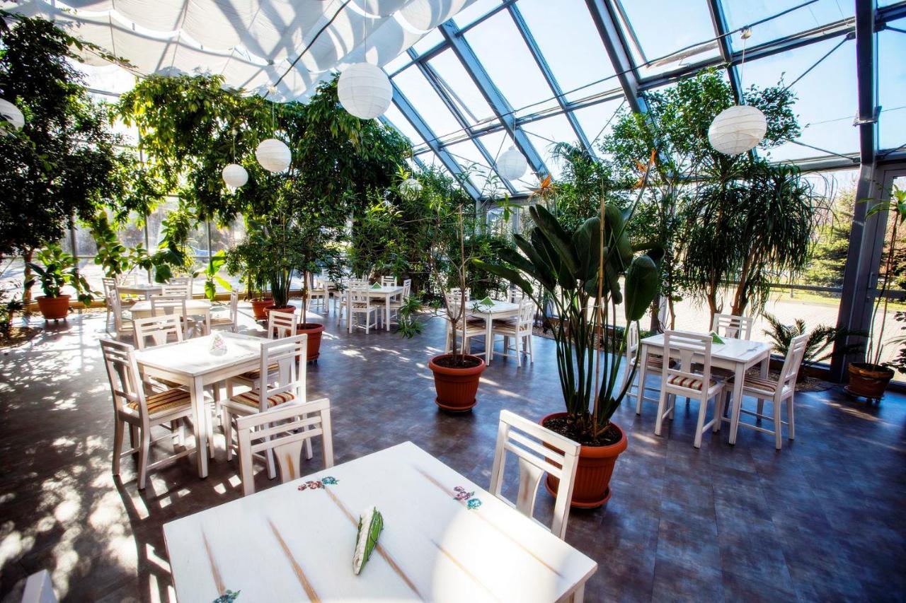 Hotel Luka 라돔 외부 사진