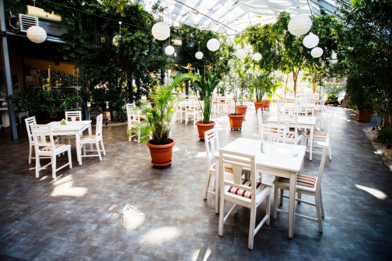 Hotel Luka 라돔 외부 사진
