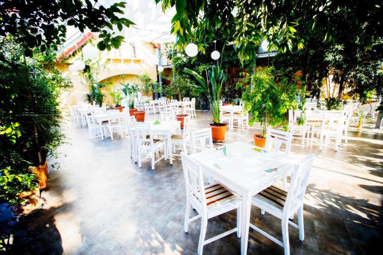 Hotel Luka 라돔 외부 사진