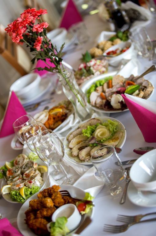 Hotel Luka 라돔 외부 사진